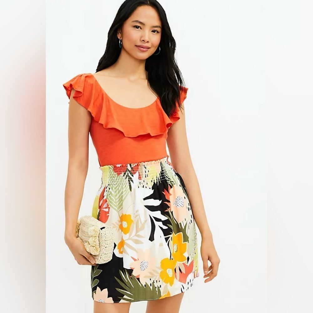 LOFT L Flirty Fluttery Fluid Smocked Relaxed Waist BohemianβFloral Mini Skirt